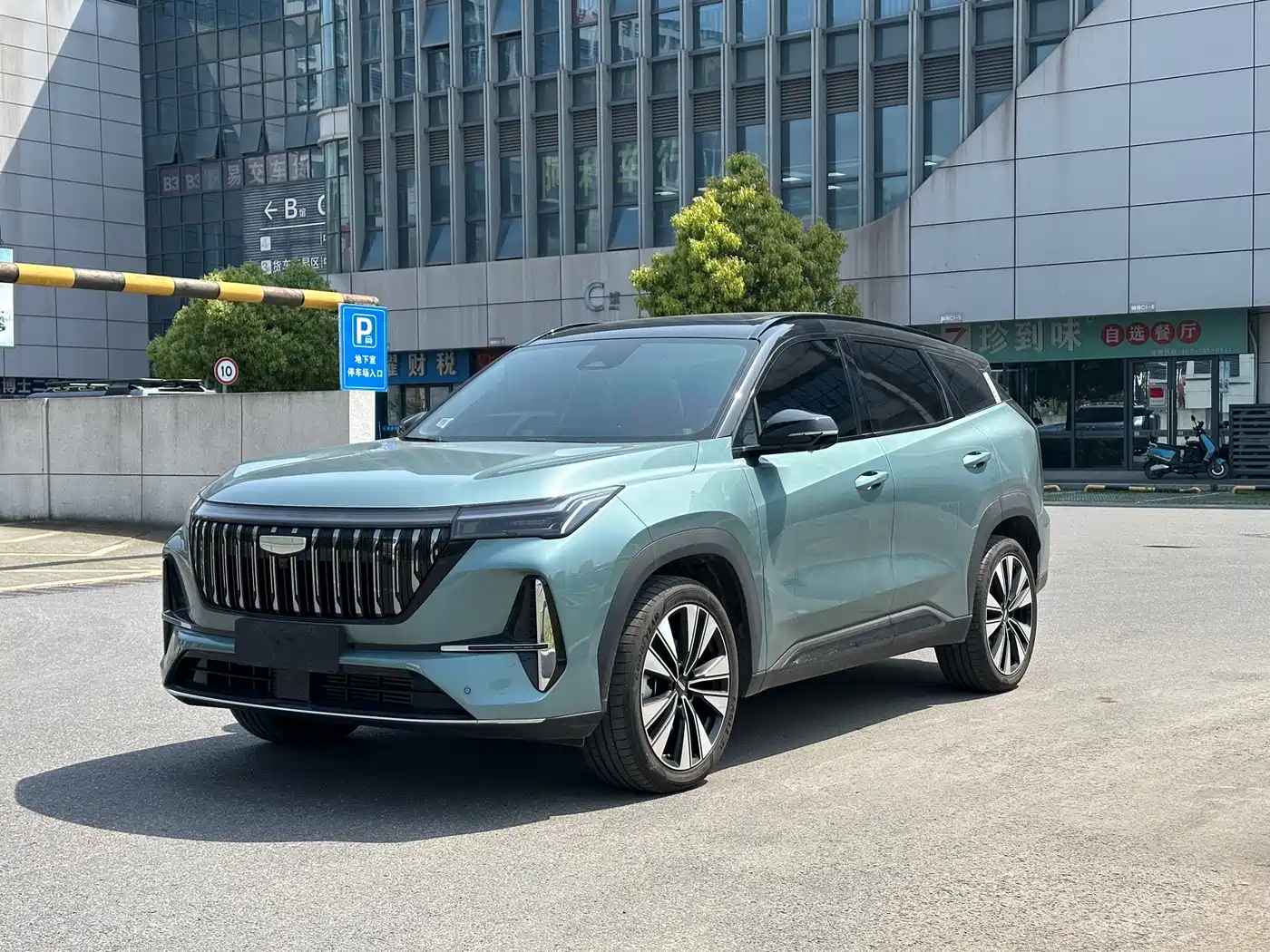 GEELY AUTOMOBILE BOYUE L 2025