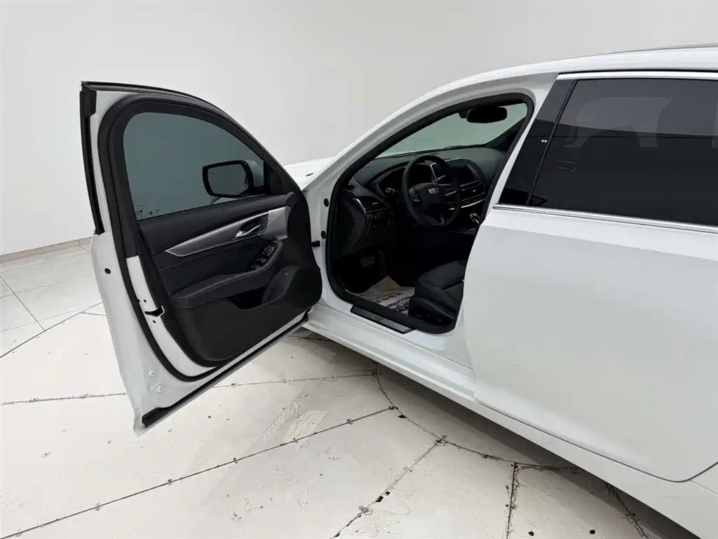 Cadillac CT5 2021 28T Premium Edition фото 13