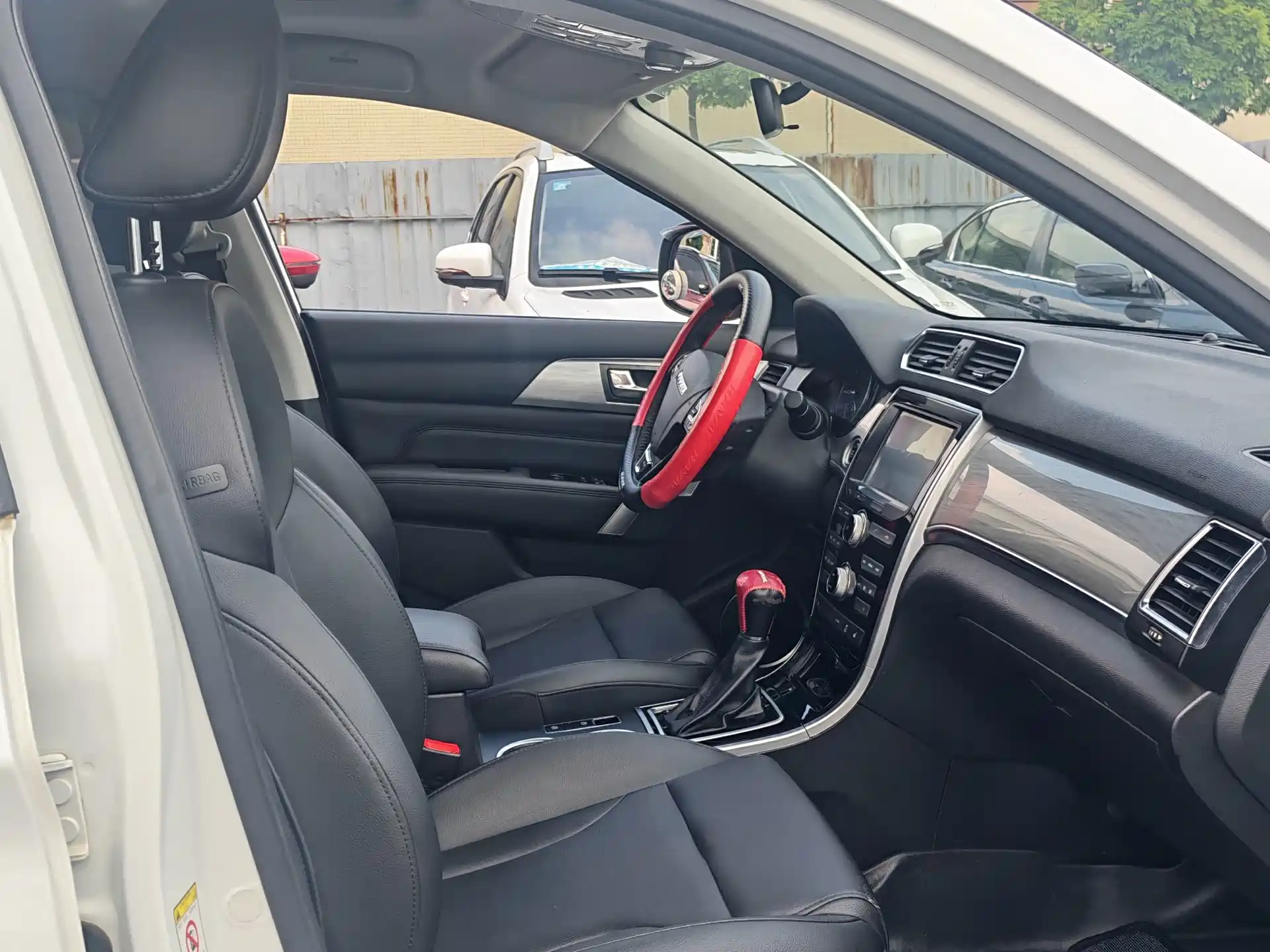 Фото 7 - Haval H2