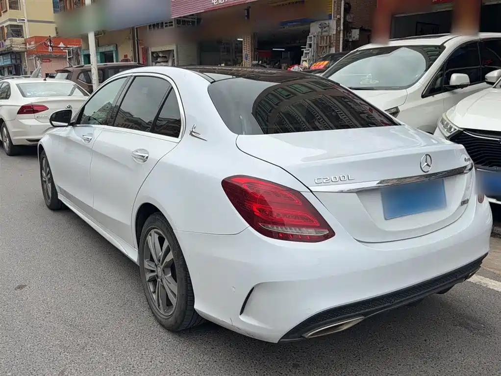 Mercedes-Benz C-Class 2017 Facelift C 200 L Sport Edition фото 6