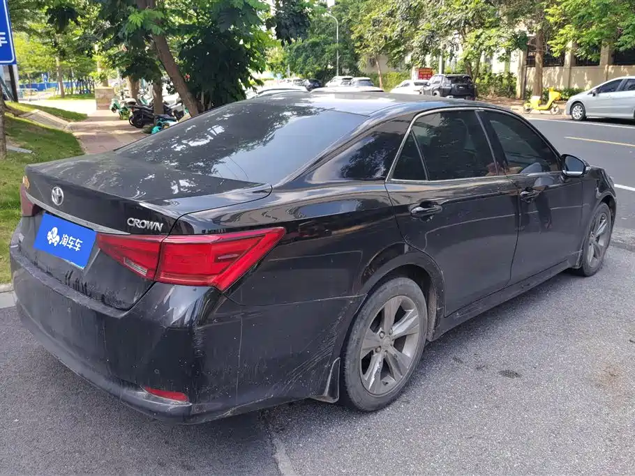 Toyota Crown 2015 2.5L Smart Edition фото 3