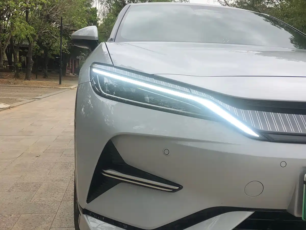 BYD Song L EV 2024 Model 662km Excellence фото 8