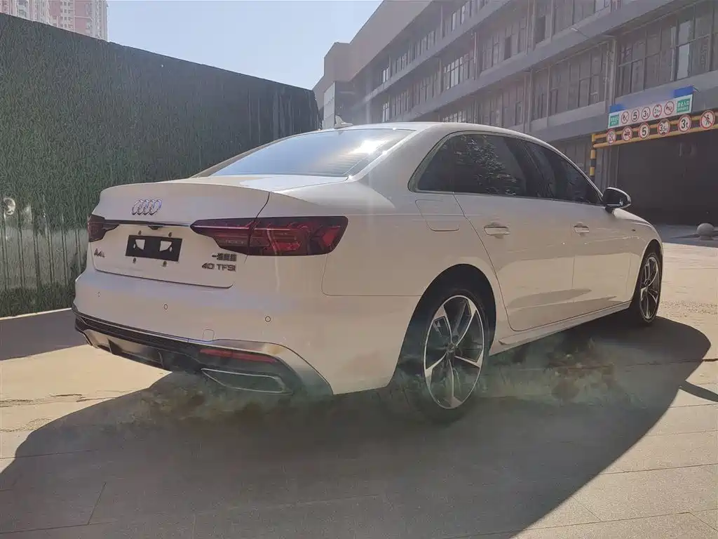 Audi A4L 2020 40 TFSI Fashion Dynamic Edition фото 10