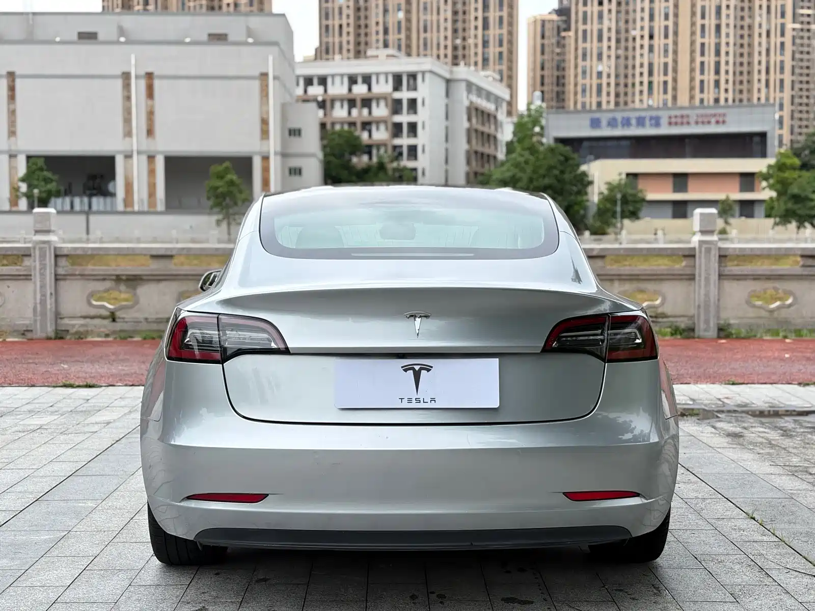 Photo 8 - Tesla Model 3