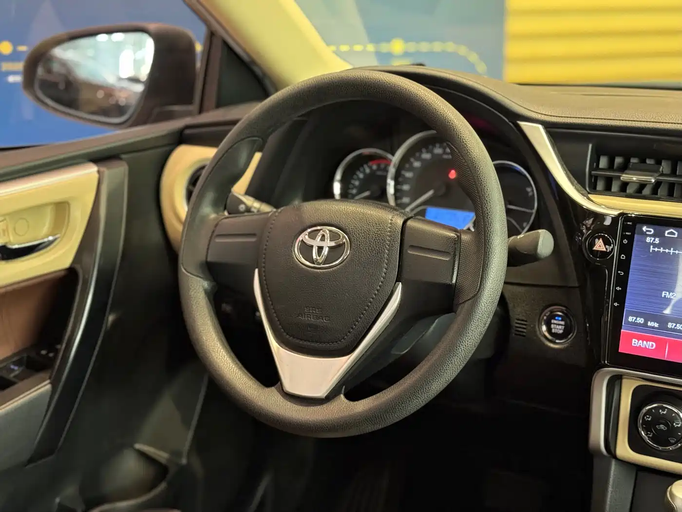 Toyota Corolla 2017 Facelift 1.2T S-CVT GL фото 15