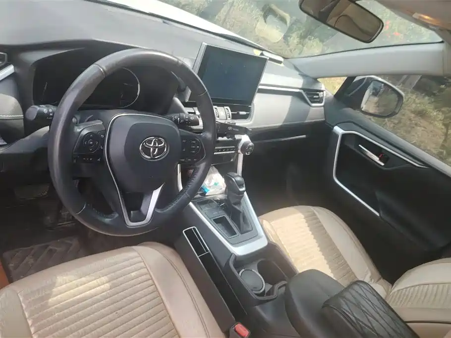 Toyota RAV4 Rongfang 2021 2.0L CVT 2WD Trend PLUS фото 12