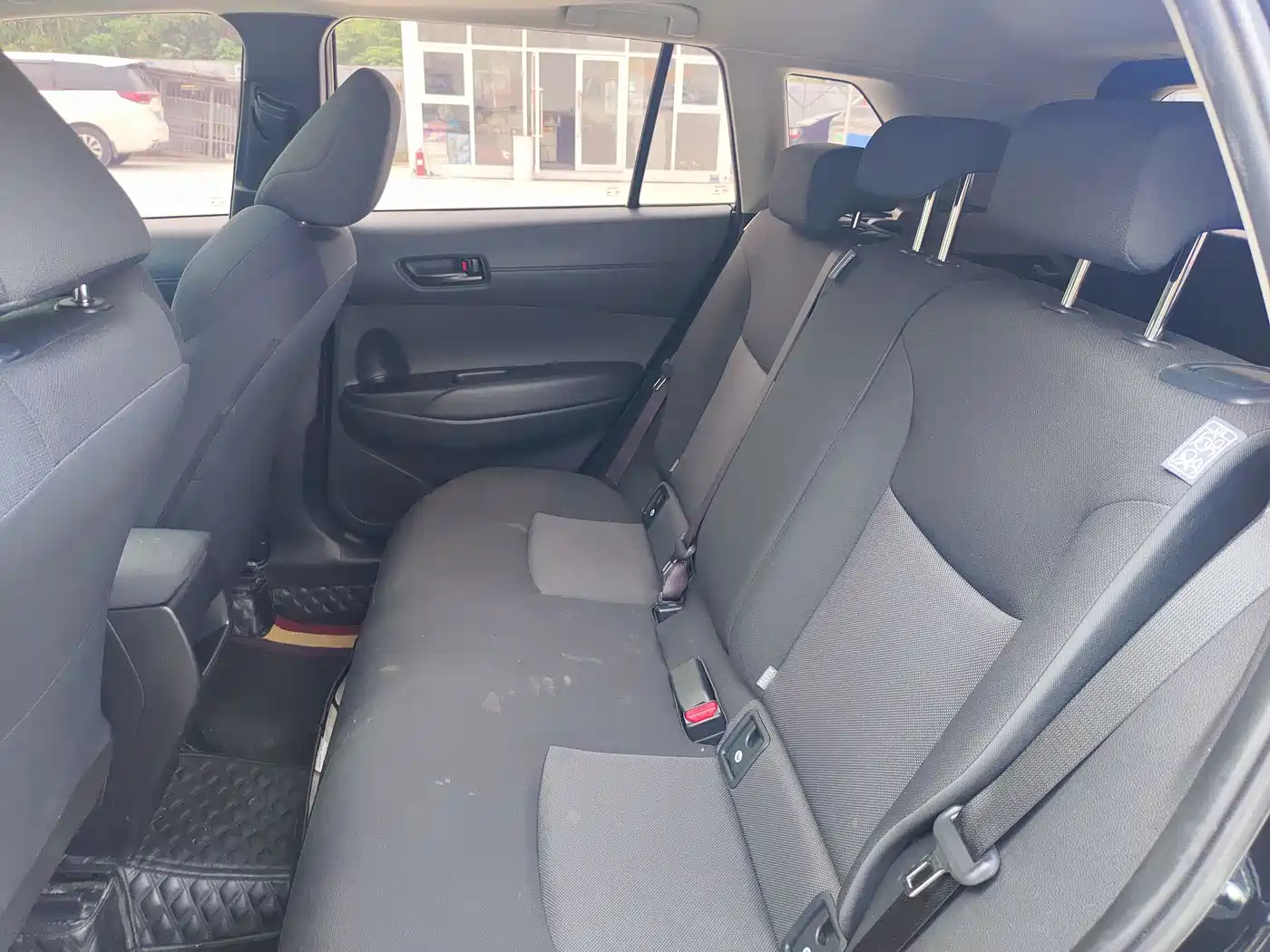 Toyota Frontlander 2022 2.0L CVT Elite фото 18