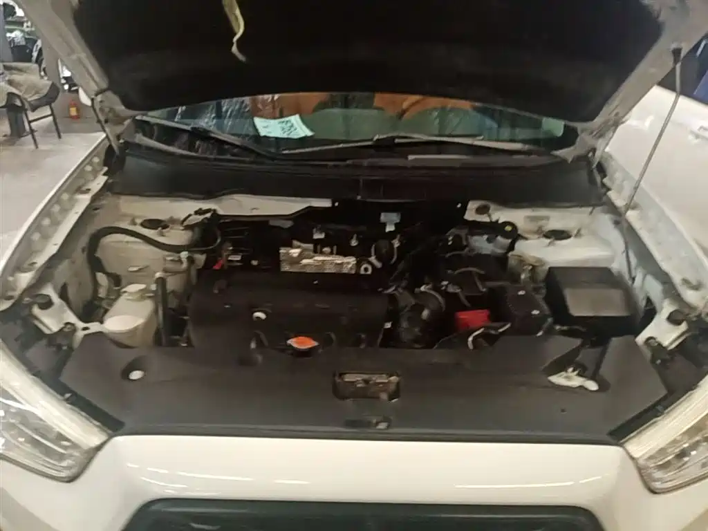 Mitsubishi ASX 2013 2.0L CVT 2WD Elite фото 20