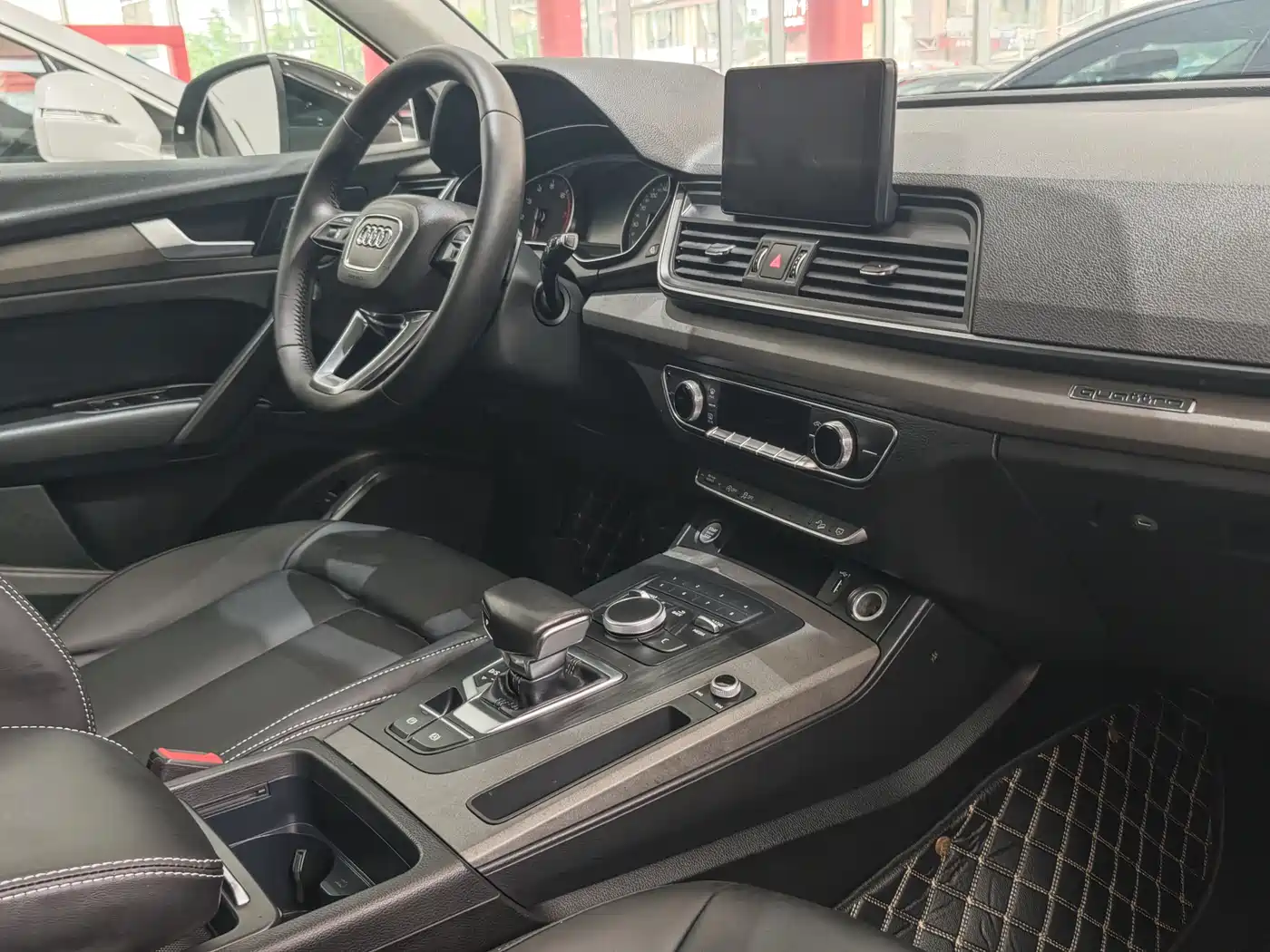 Audi Q5L 2018 40 TFSI Prestige Progressive (China V) фото 10