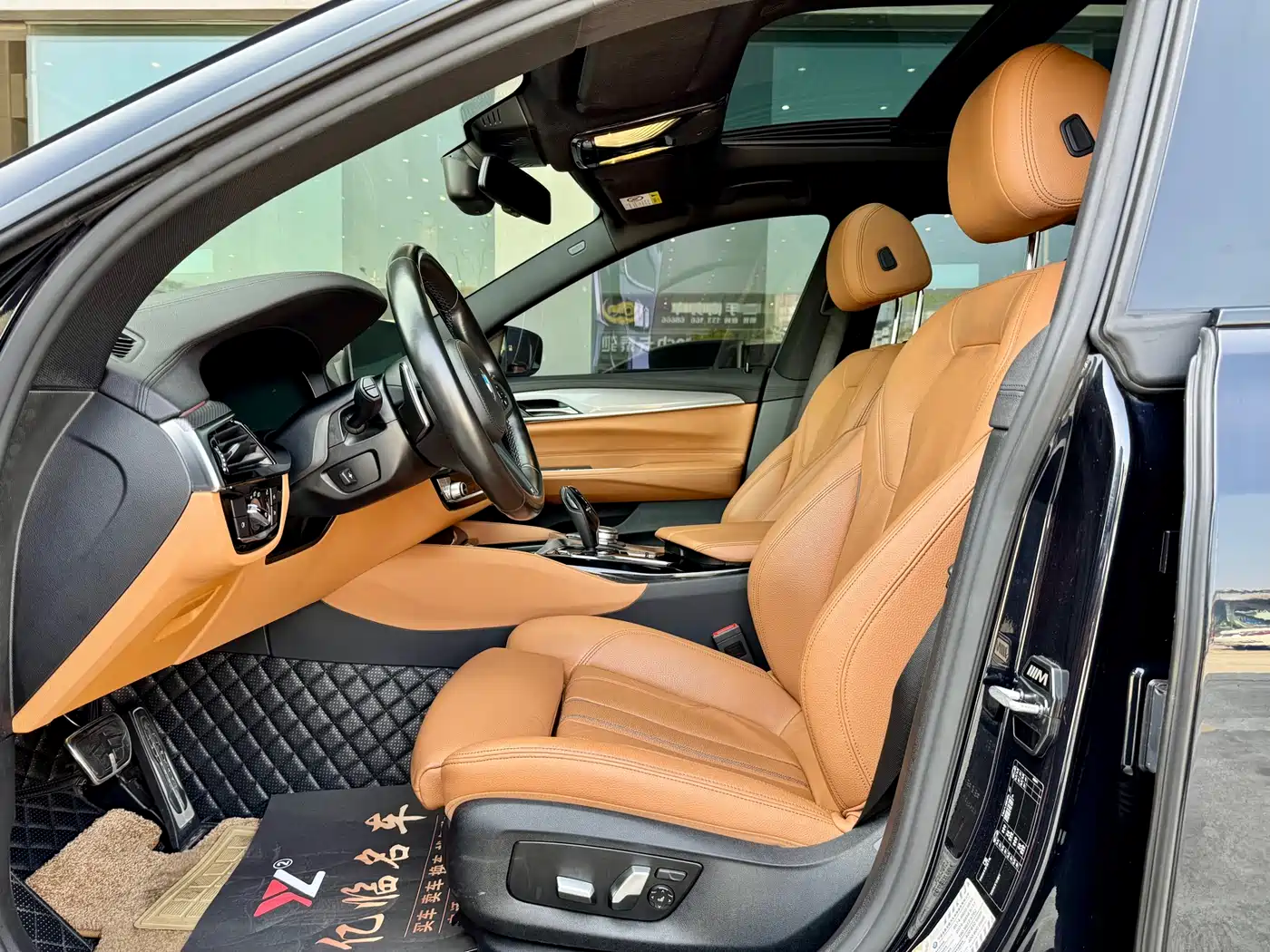 BMW 6 Series GT 2019 630i M Sport Package фото 4