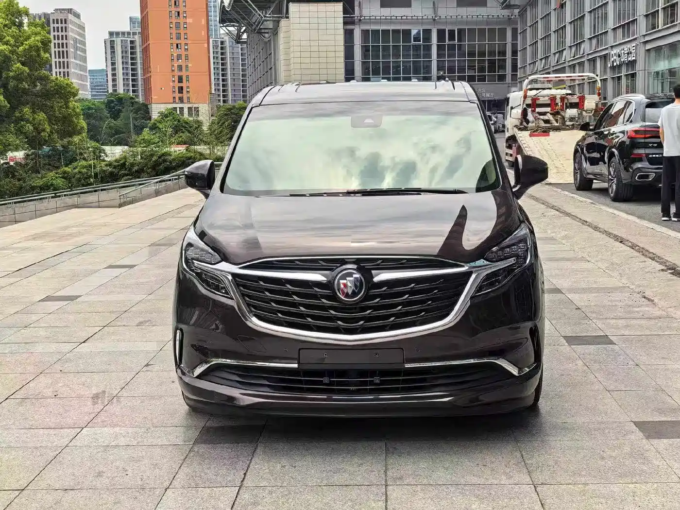 Buick GL8 2021 ES Landlord 653T Premium фото 2