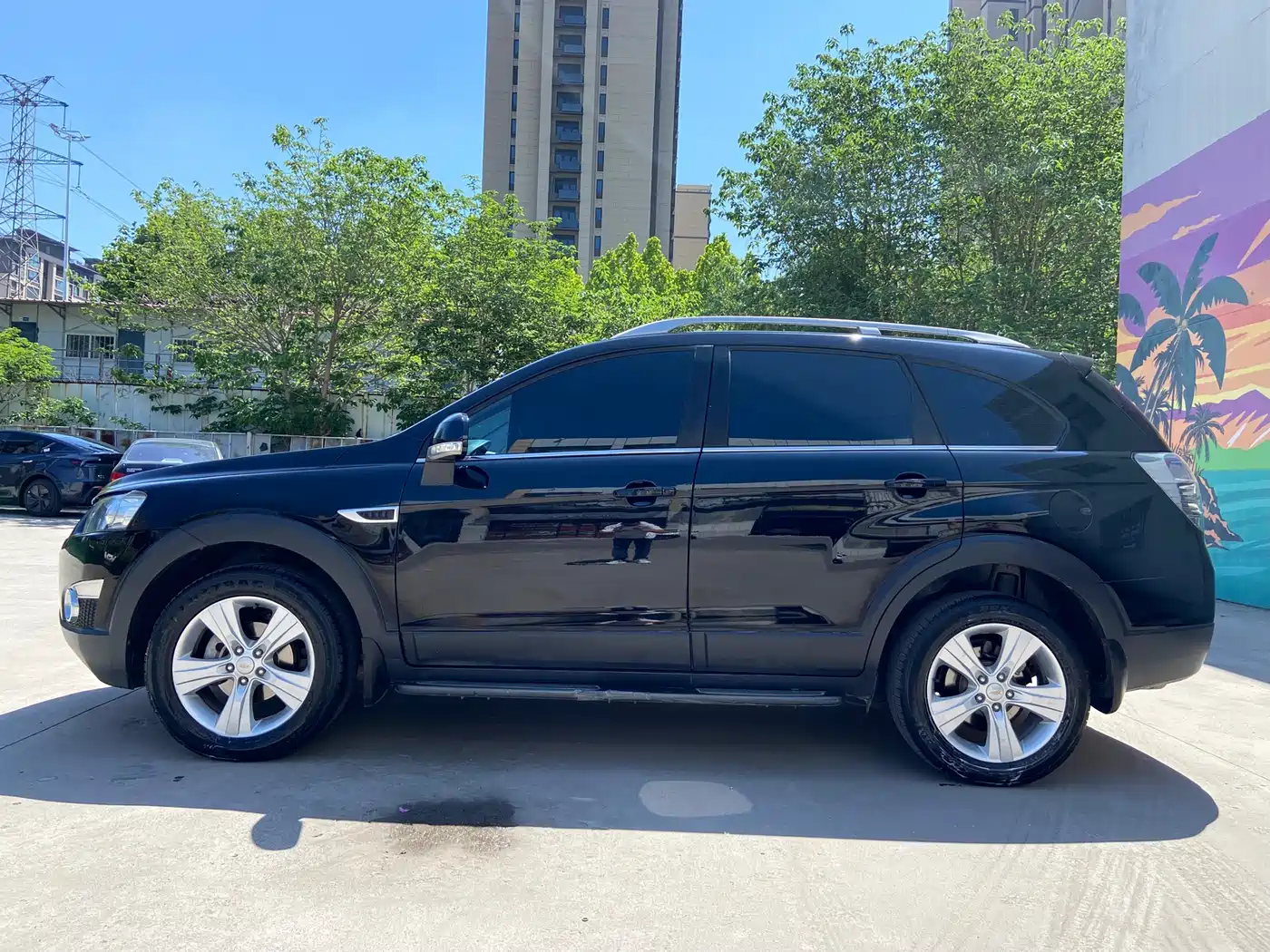 Chevrolet Captiva 2013 2.4L 2WD Urban Edition 7-seater фото 2