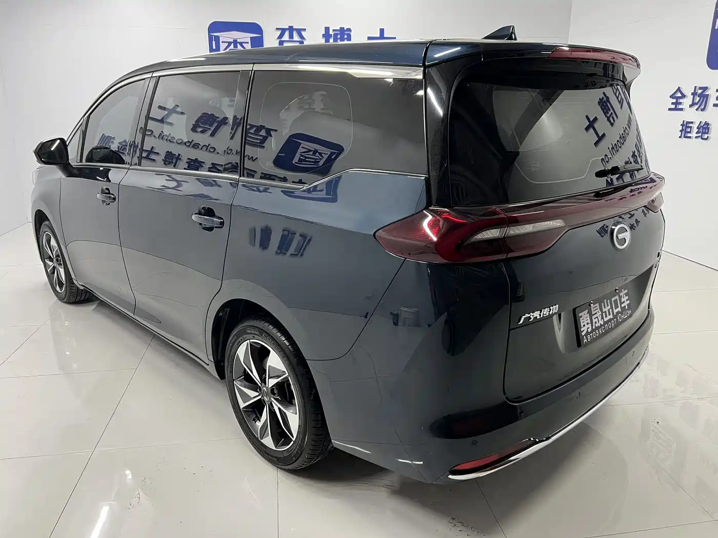 GAC Trumpchi Trumpchi M6 2021 270T DCT Premium Edition (7-seater) фото 4