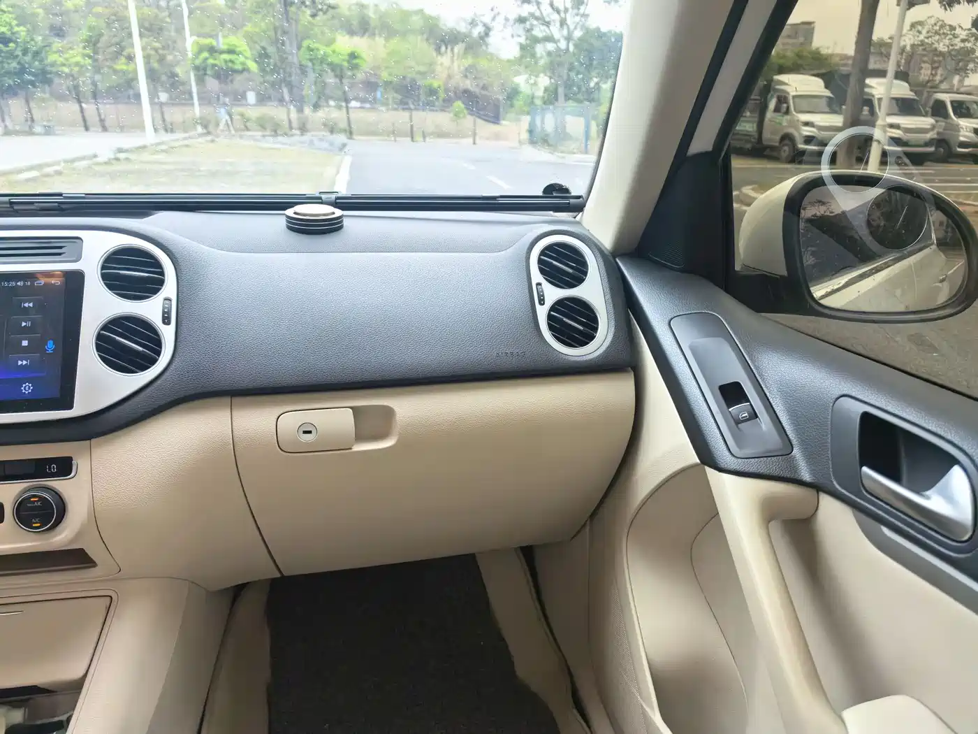 Volkswagen Tiguan 2015 1.8TSI Automatic 2WD Comfortline фото 14