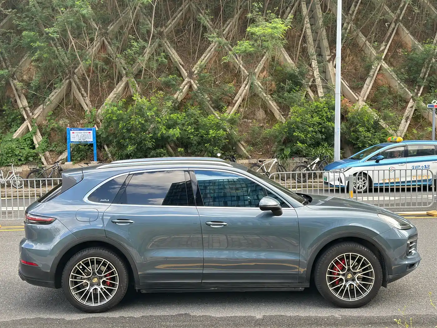 Porsche Cayenne 2019 Cayenne 3.0T фото 5