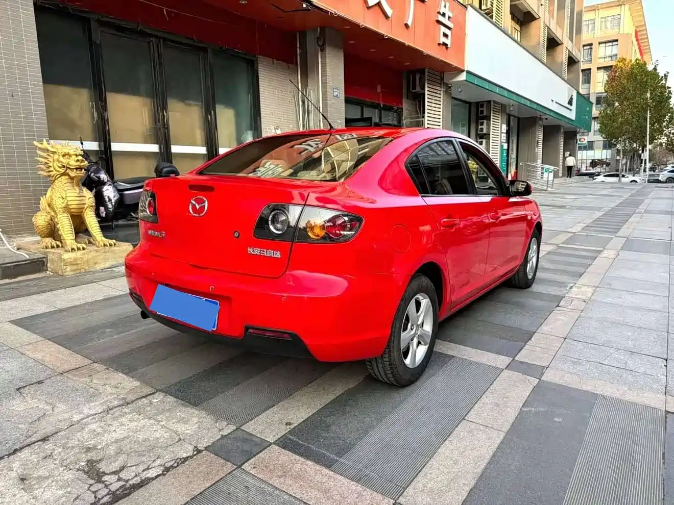 Фото 7 - Mazda 3