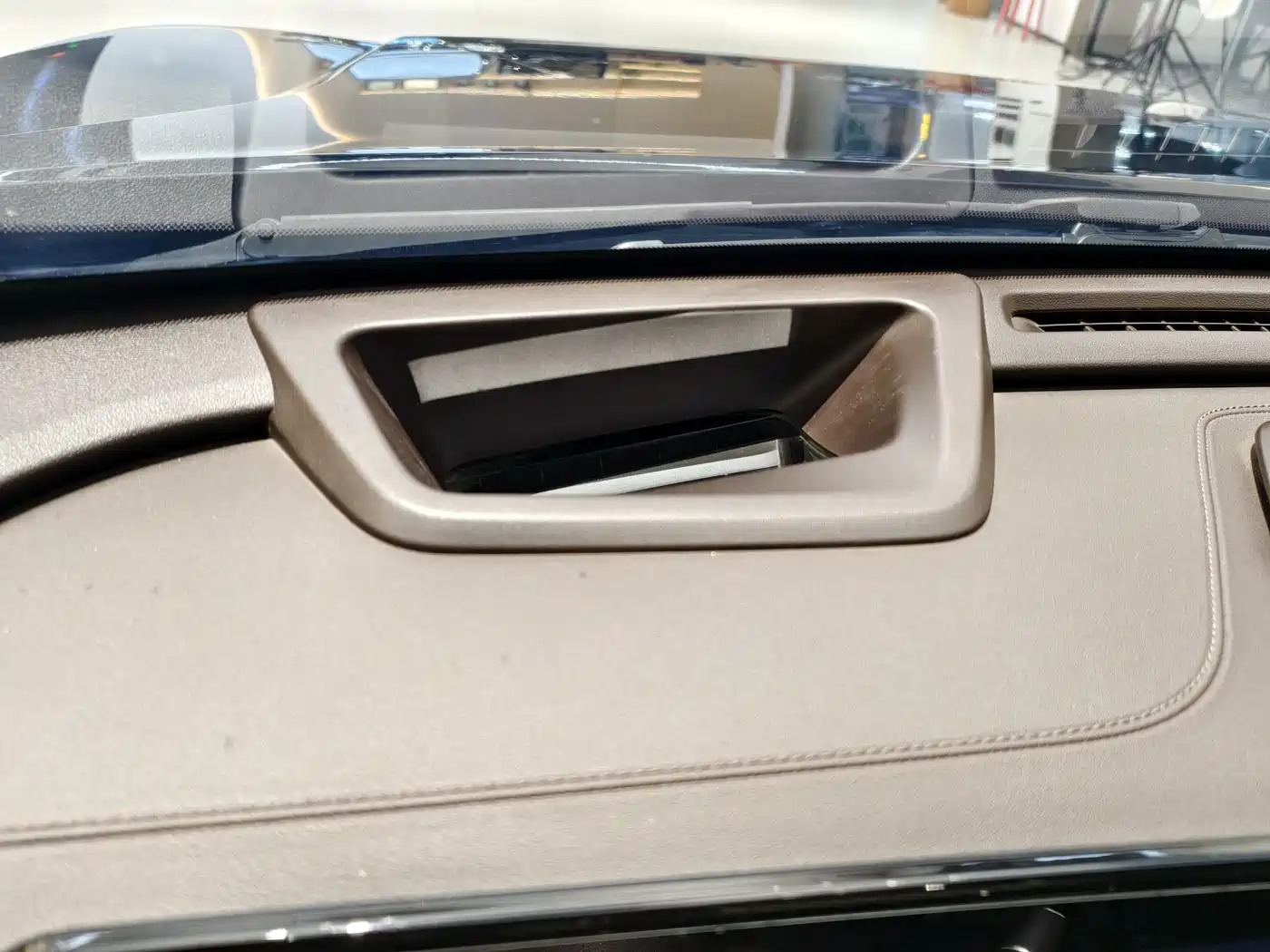 Haval Xiaolong MAX 2023 1.5L Hi4 105 4WD Smart Flagship фото 20