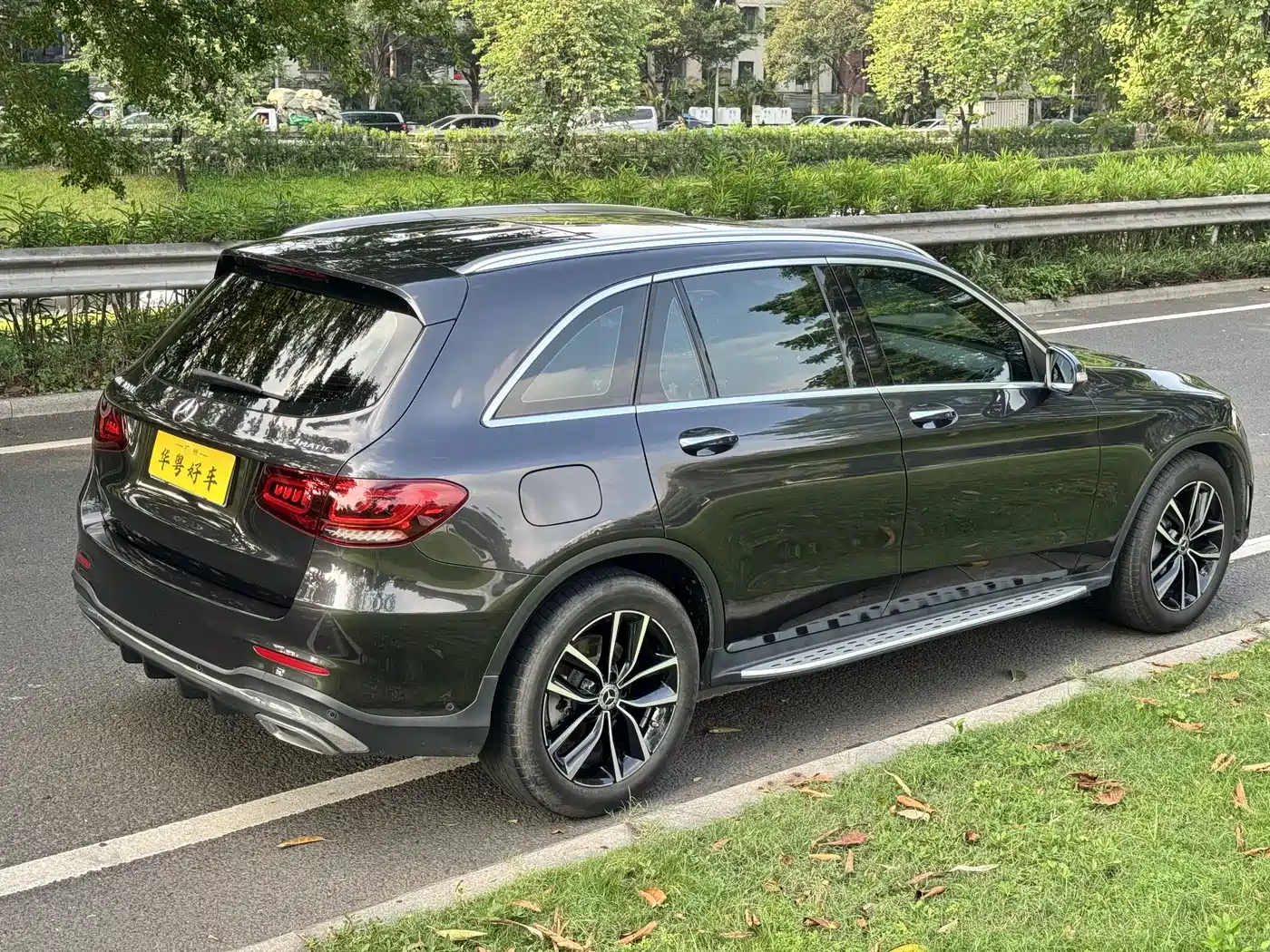 Mercedes-Benz GLC 2020 Facelift GLC 300 L 4MATIC Dynamic фото 6
