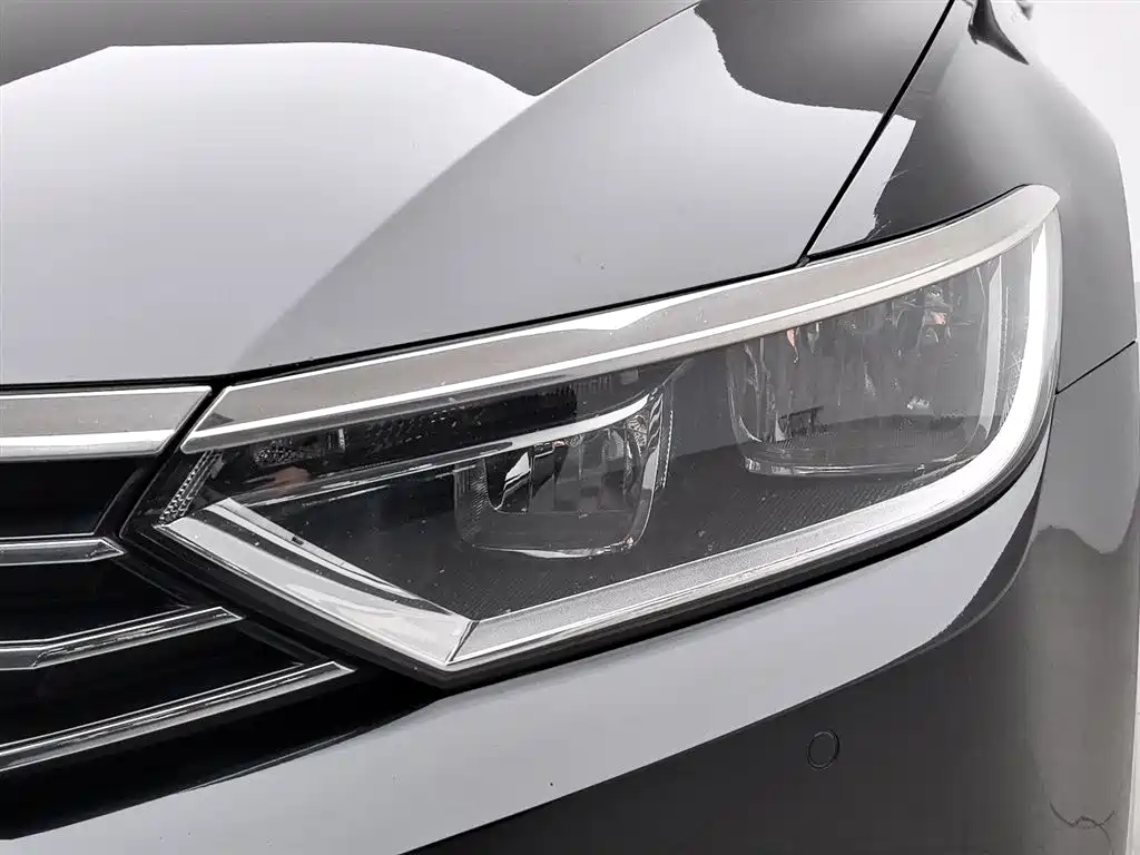 Volkswagen Magotan 2018 330TSI DSG Leading фото 7