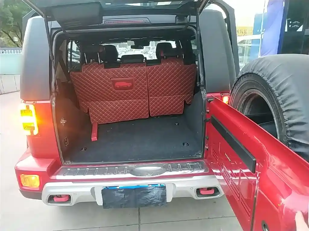 BAIC ORV Beijing Offroad BJ40 2019 Facelift 2.0T Automatic 4WD Urban Hunter Premium China V фото 19