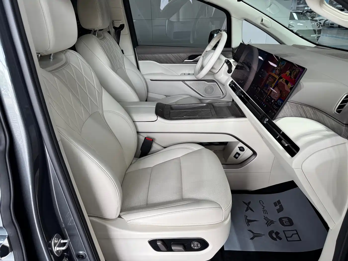 WEY Alpine 2025 AWD Alpine 8 фото 9