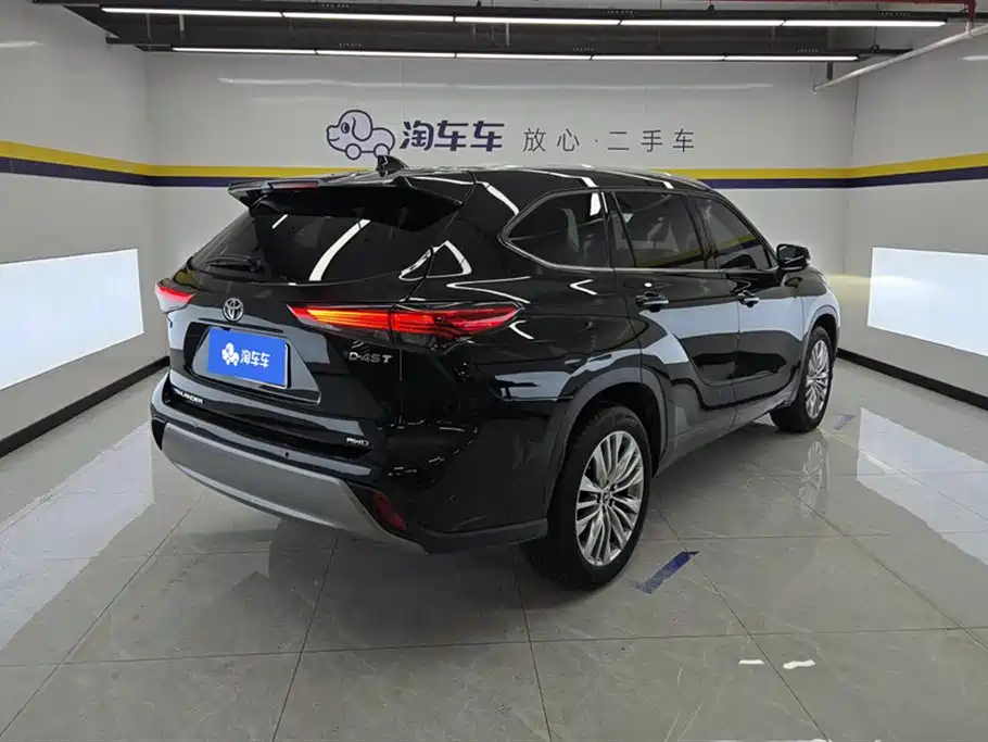 Toyota Highlander 2022 380T 4WD Premium 7-Seater фото 3
