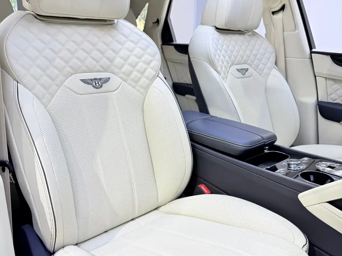 Bentley Bentayga 2022 4.0T V8 фото 12