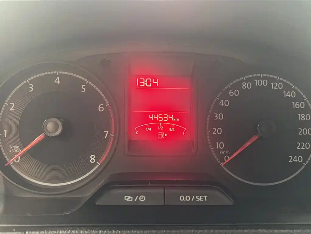Volkswagen Jetta 2017 1.4L Manual Fashion фото 8