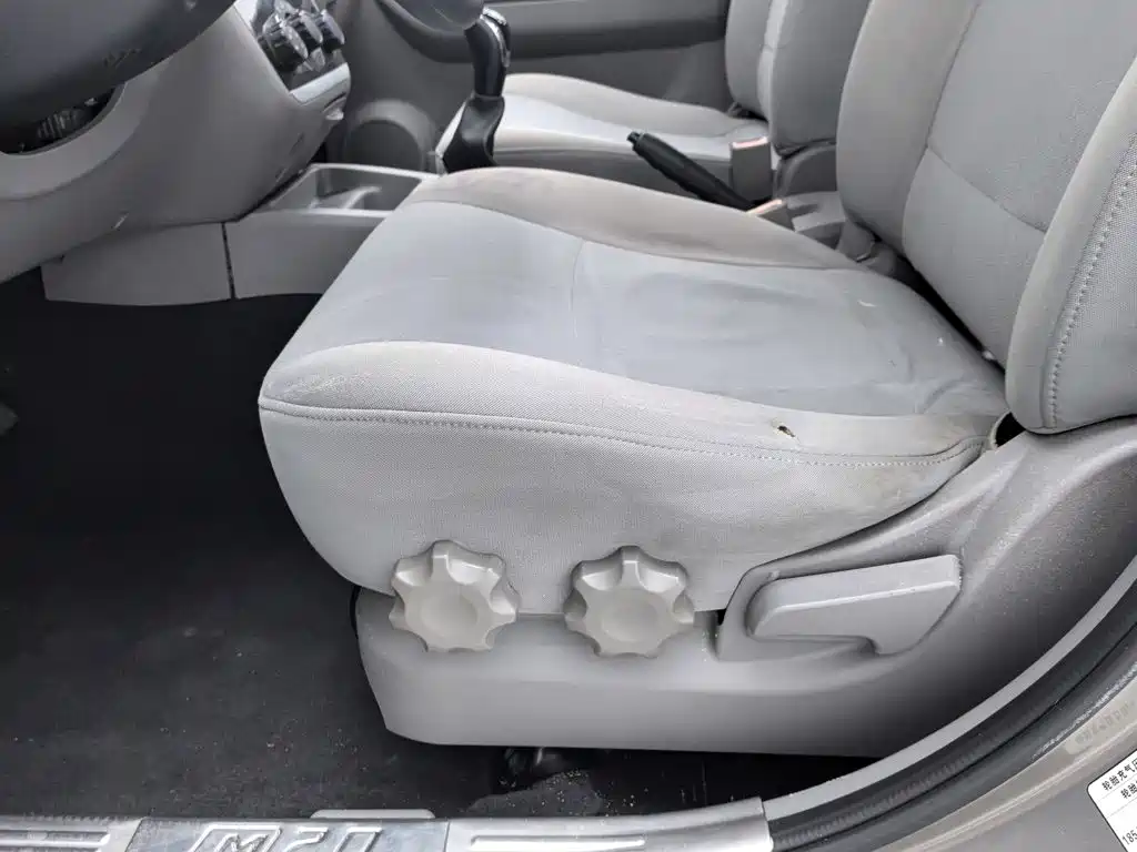 BAIC Weiwang M20 2014 2013 Model 1.5L Premium BJ415B