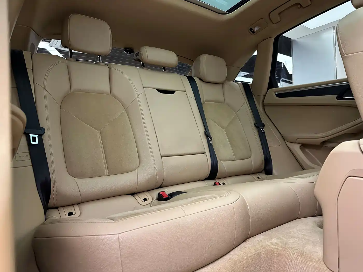 Porsche Macan 2017 Macan 2.0T фото 17