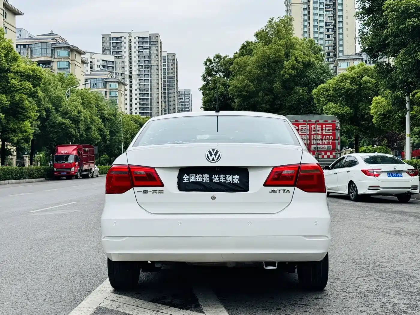 Volkswagen Jetta 2013 1.6L Manual Comfort фото 14