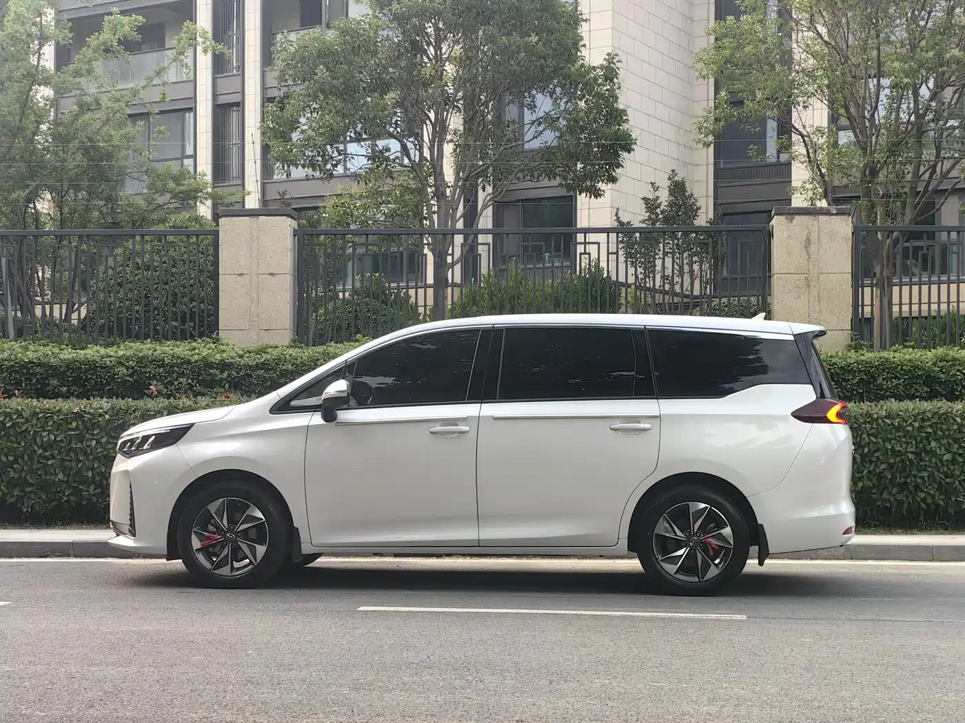 GAC Trumpchi Trumpchi M6 2023 PRO 270T DCT Luxury Edition фото 8