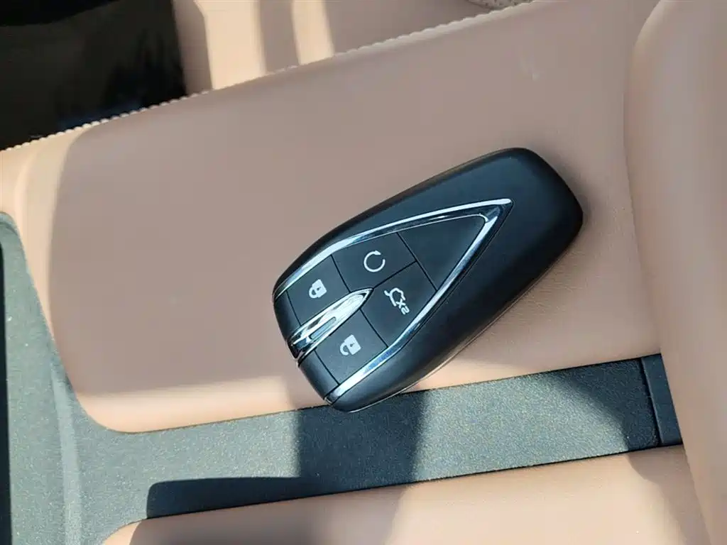Changan UNI-Z 2026 2025 1.5T Premium