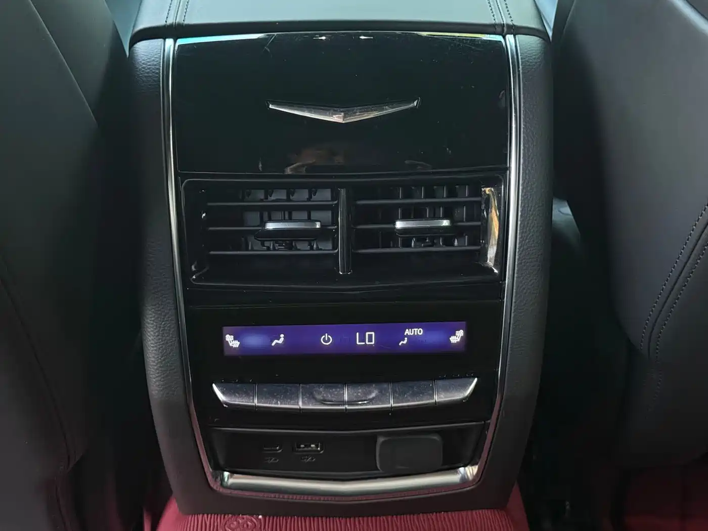 Cadillac CT6 2024 2023 28T Premium Model