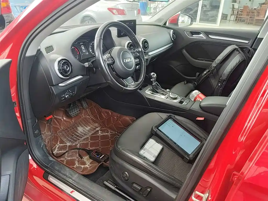 Audi A3 (Import) 2014 Limousine 40 TFSI S line Comfort фото 16