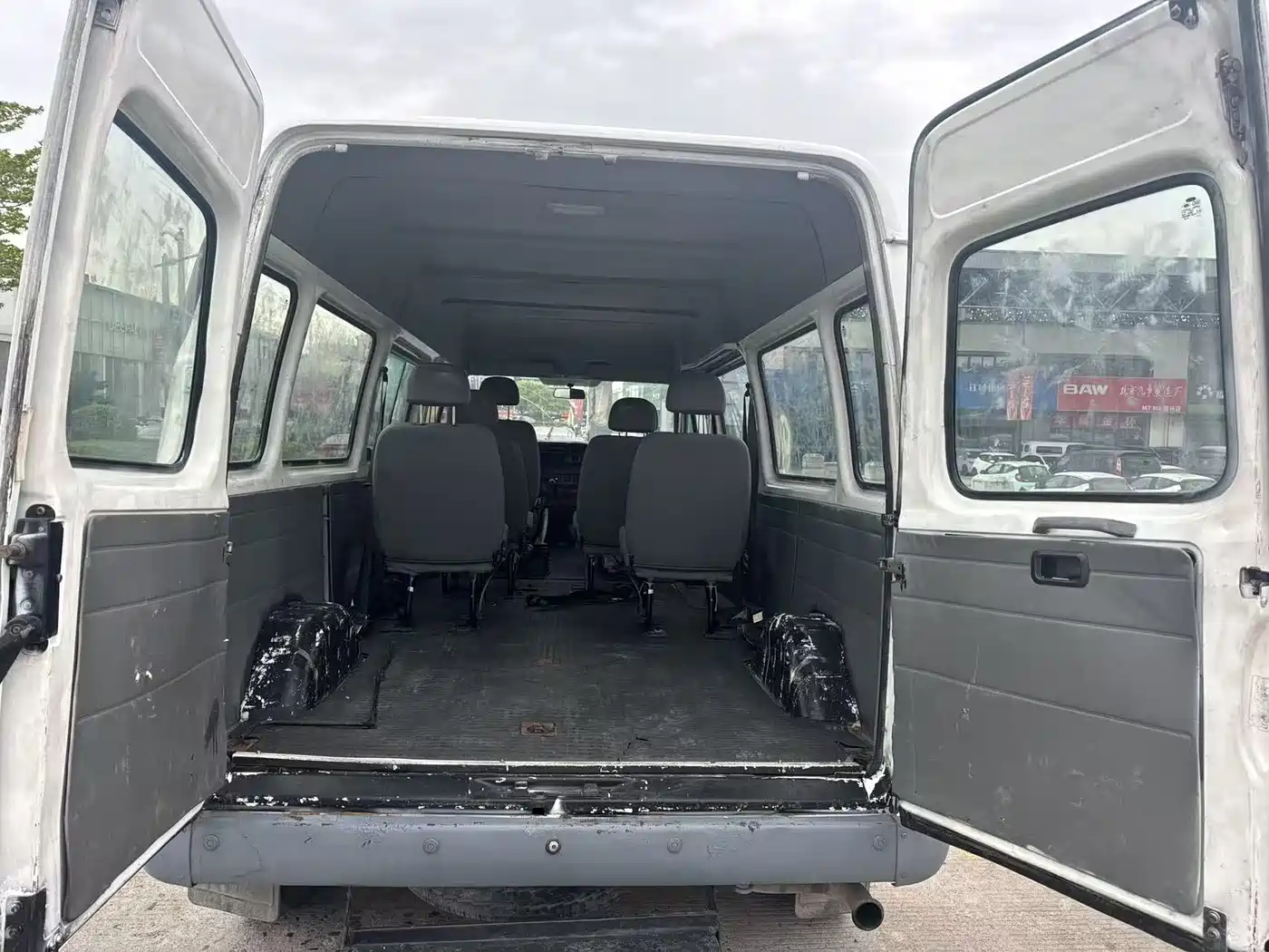 Ford Classic Transit 2013 2013 2.8T Diesel Rear Single Tire Extended Wheelbase Medium Roof JX493ZLQ3A