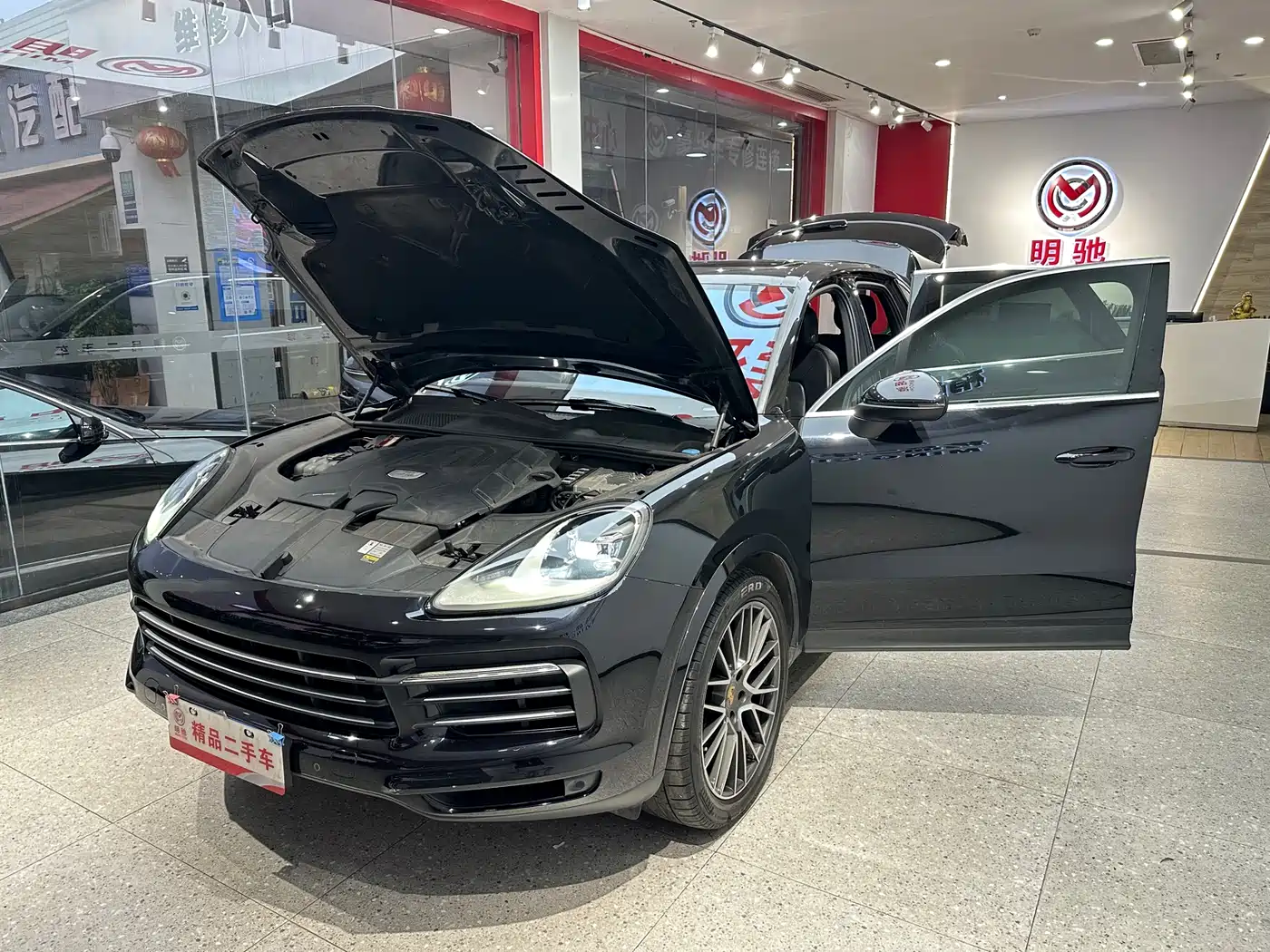 Porsche Cayenne 2019 Cayenne 3.0T фото 8