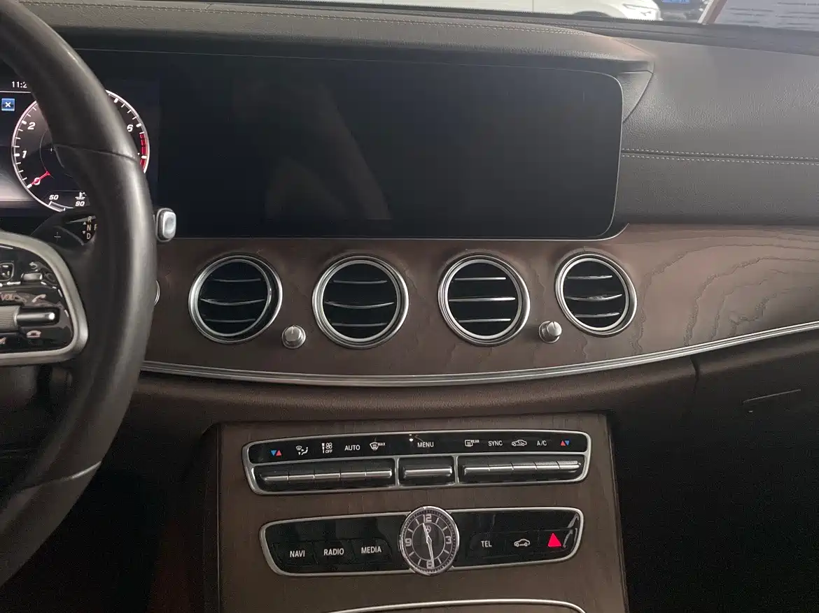 Mercedes-Benz E-Class 2020 Facelift E 260 L фото 15
