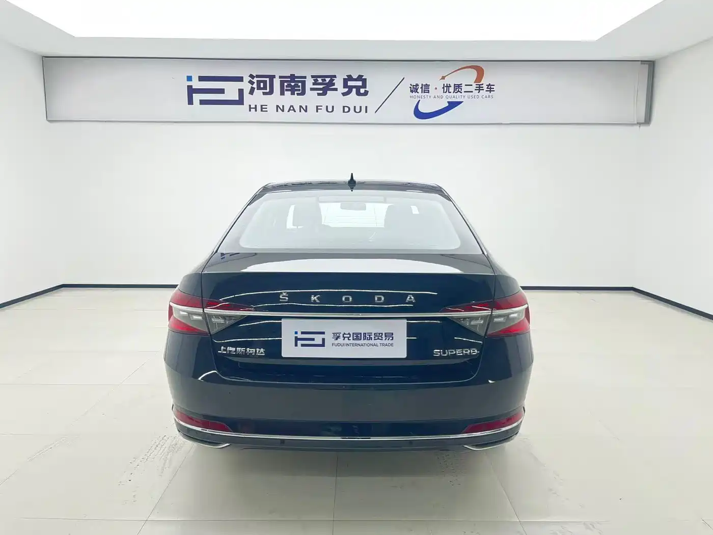 Škoda Superb 2024 TSI280 DSG Premium Edition фото 5