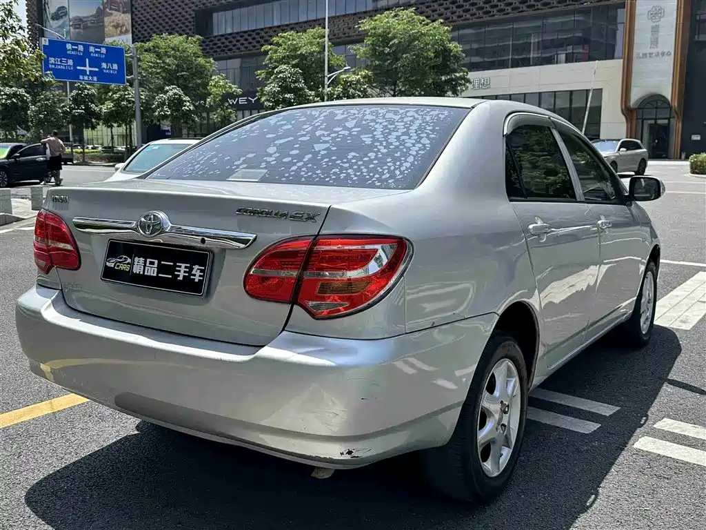 Toyota Corolla 2013 1.6L Automatic Luxury фото 7