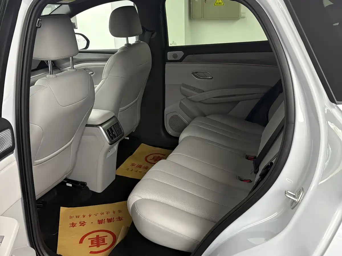 BYD Song Ultra 2026 2026 Model Pure Electric 240kW