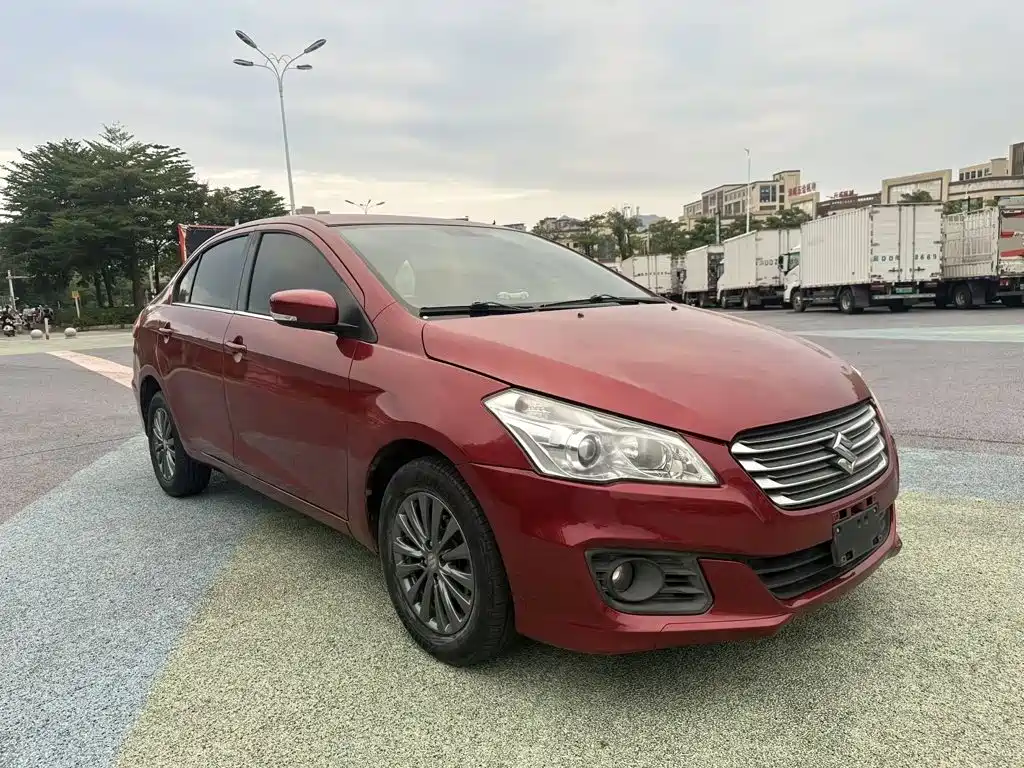 Фото 3 - Suzuki Alivio