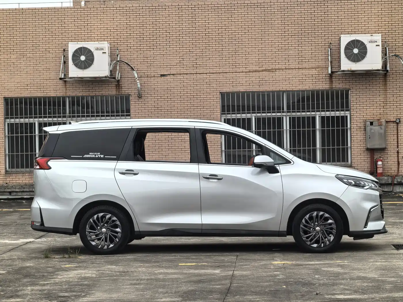 SAIC Maxus Maxus G50 2019 1.5T Automatic Luxury Edition China V фото 4