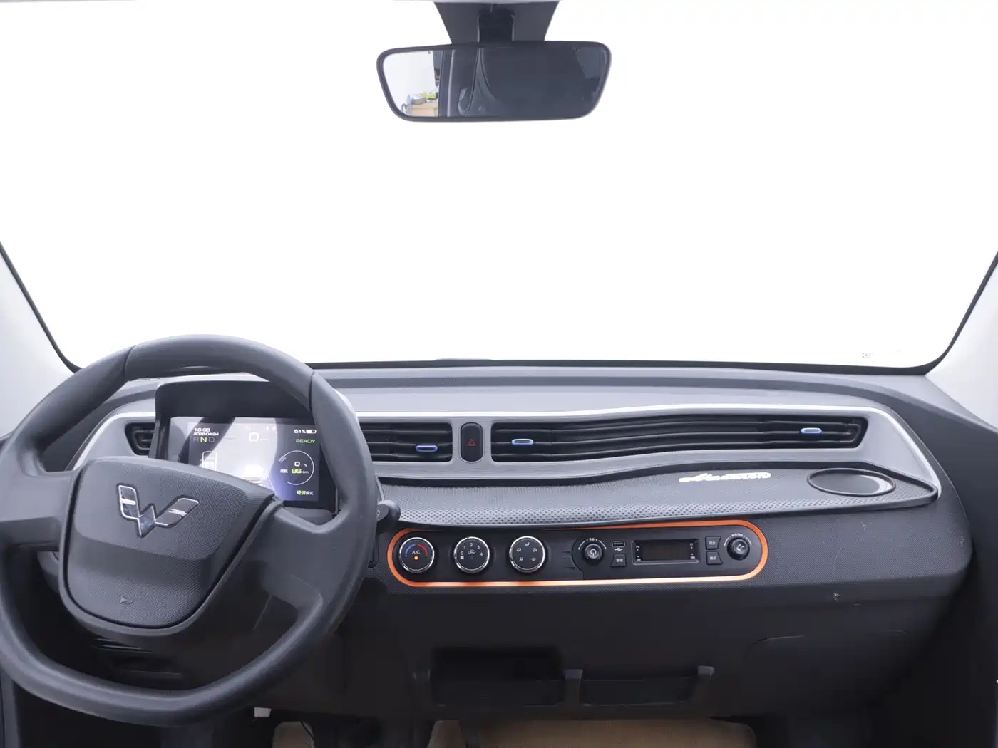 WULING AUTOMOBILE HONGGUANG MINIEV