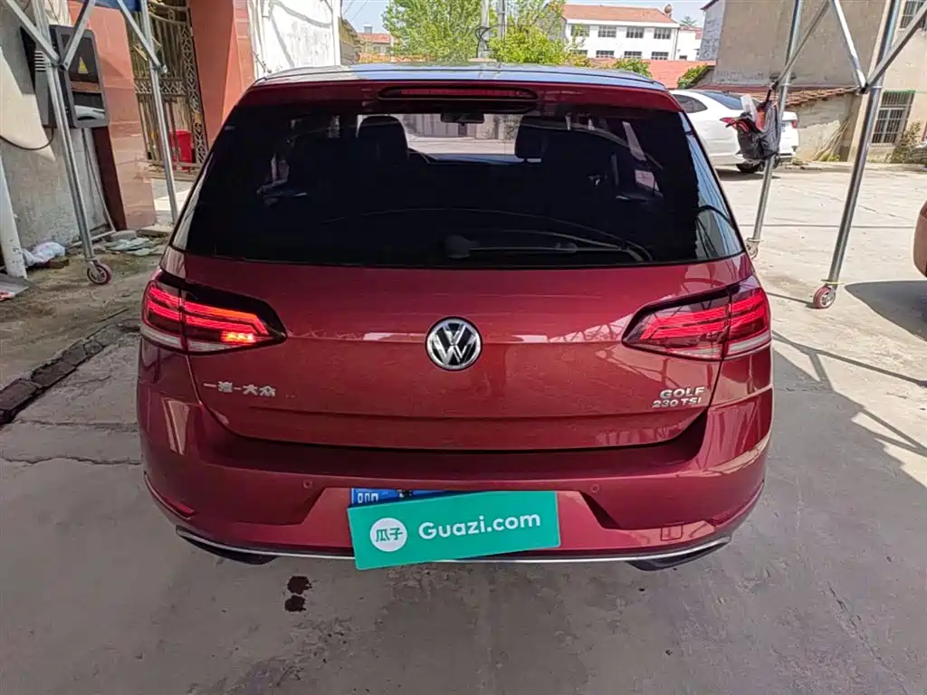 Volkswagen Golf 2018 230TSI Automatic Comfort фото 6