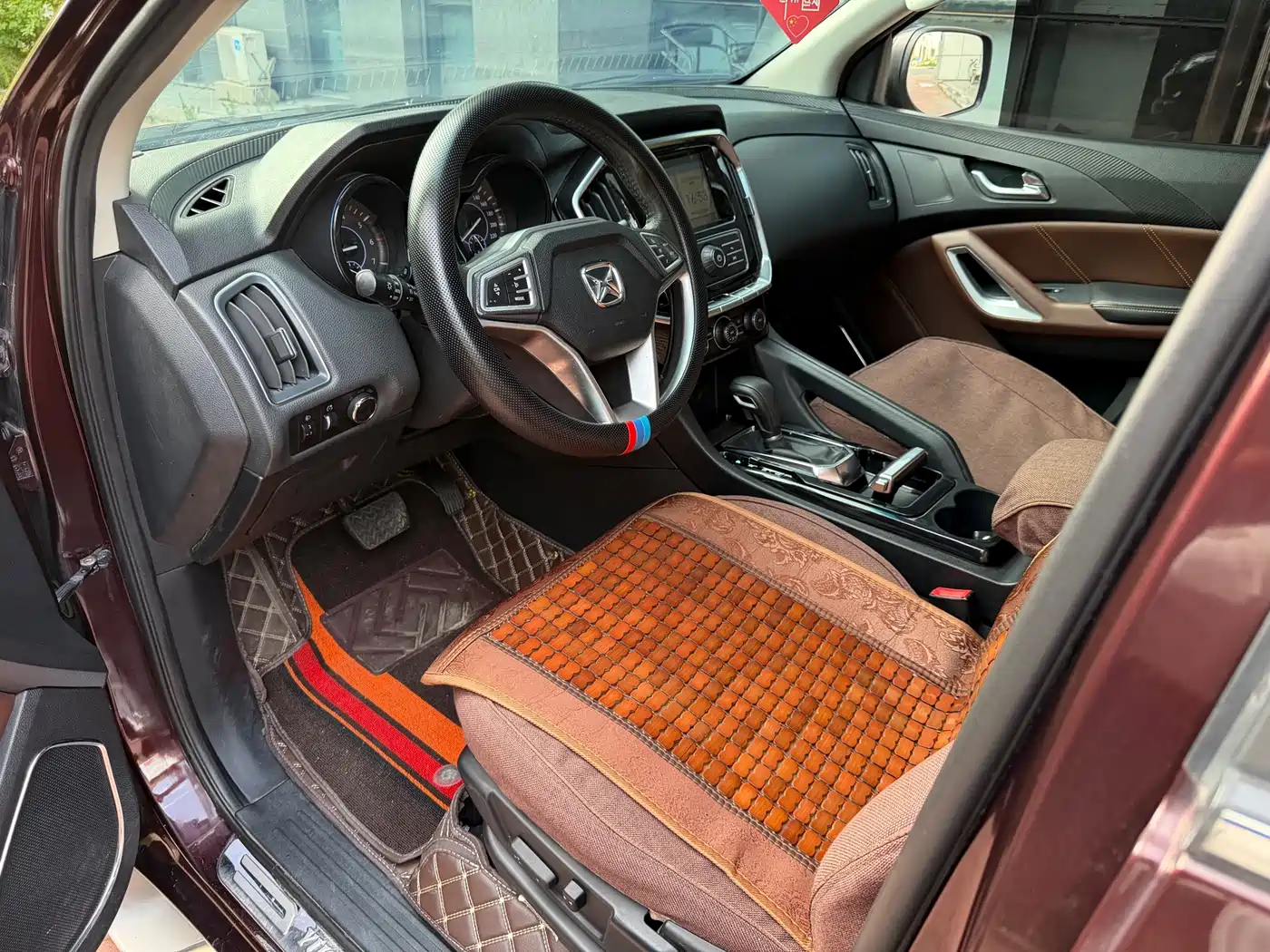 Jiangling Yusheng S350 2017 2016 2.0T Automatic 4WD Gasoline Luxury 5-seater