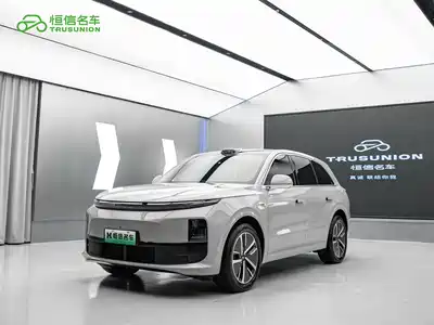 Li Auto L6