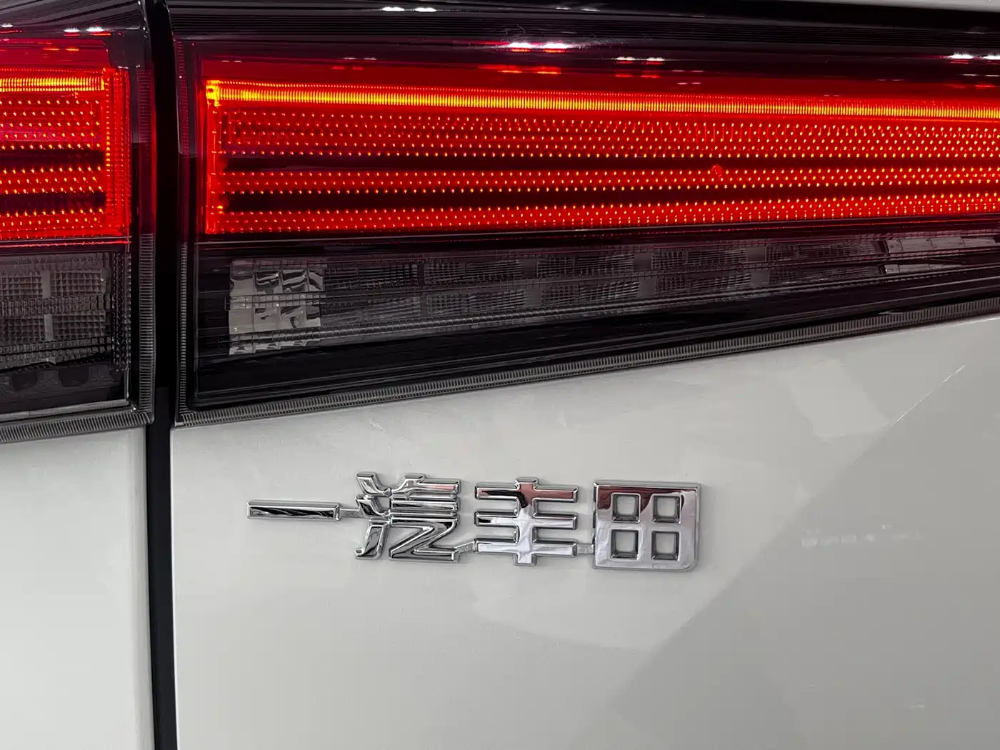 Toyota Crown Kluger 2021 2.5L HEV 4WD Elite фото 19
