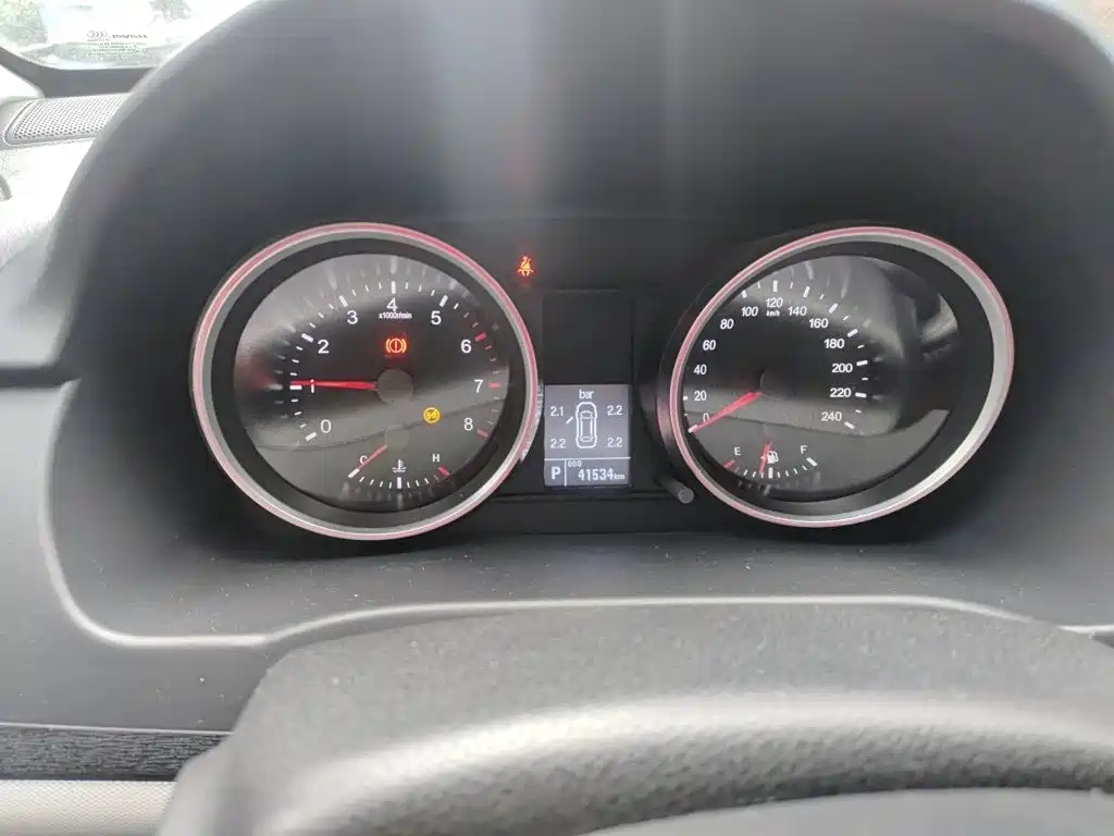 Haval M6 2017 2017 1.5T Automatic 2WD Elite