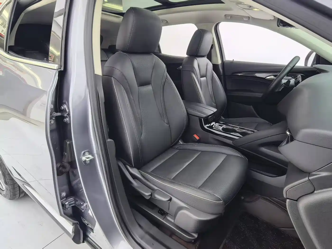 Buick Envision S 2022 Envision S 652T 2WD Luxury фото 5